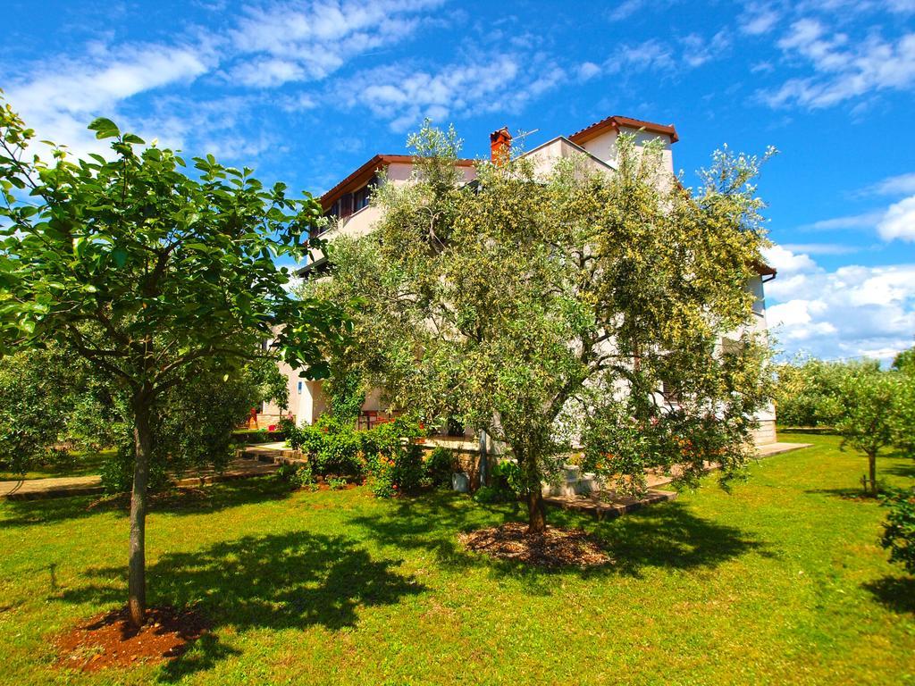 Apartments Milio 1105 Fazana Luaran gambar
